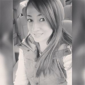 Meet your Posher, Marcela